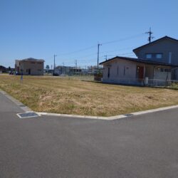 【売地】木更津市瓜倉（金田西65街区1画地） 約114坪 分割相談可 ｜サンワエステート